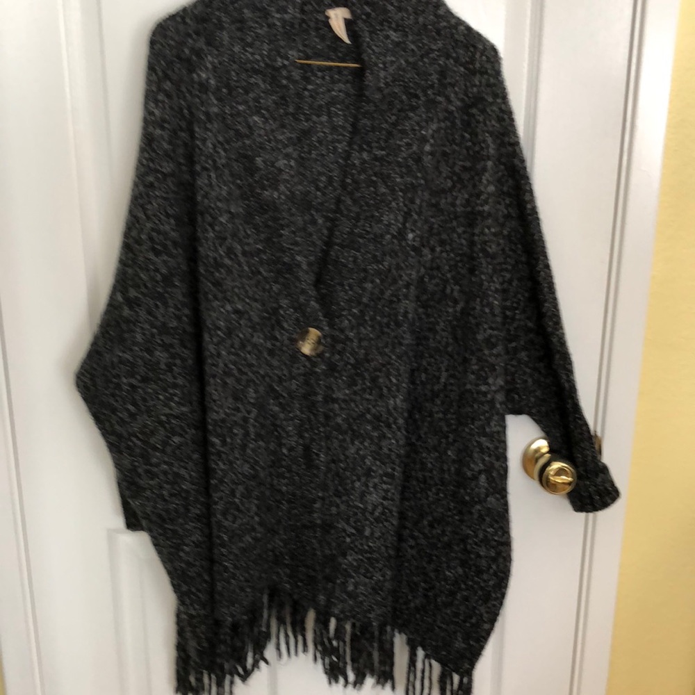 Black gray oversized sweater